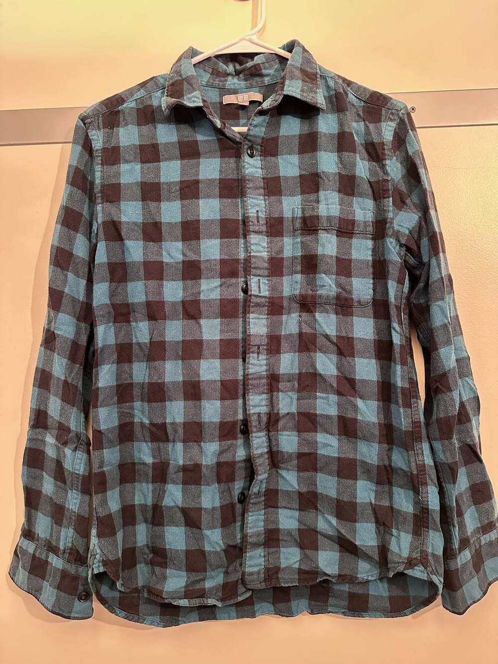 Uniqlo Plaid Flannel Shirt Blue Black Long Sleeve